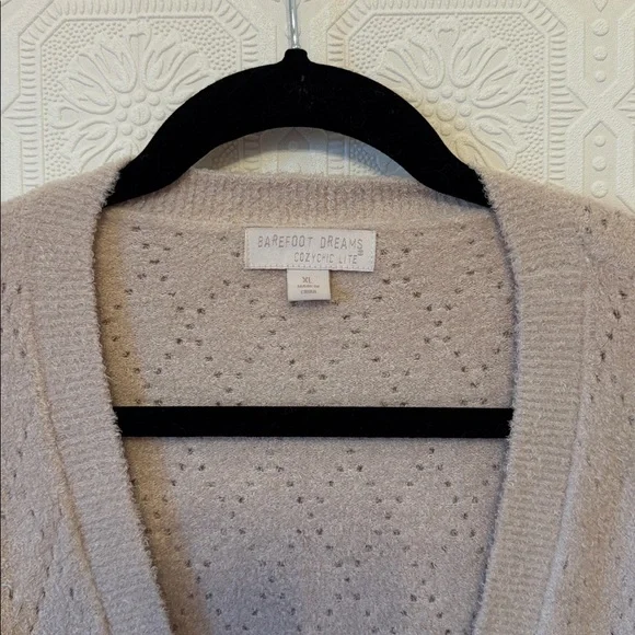 Barefoot Dreams® Diamond Pointelle Cardigan in Chai Size XL - Picture 3 of 5